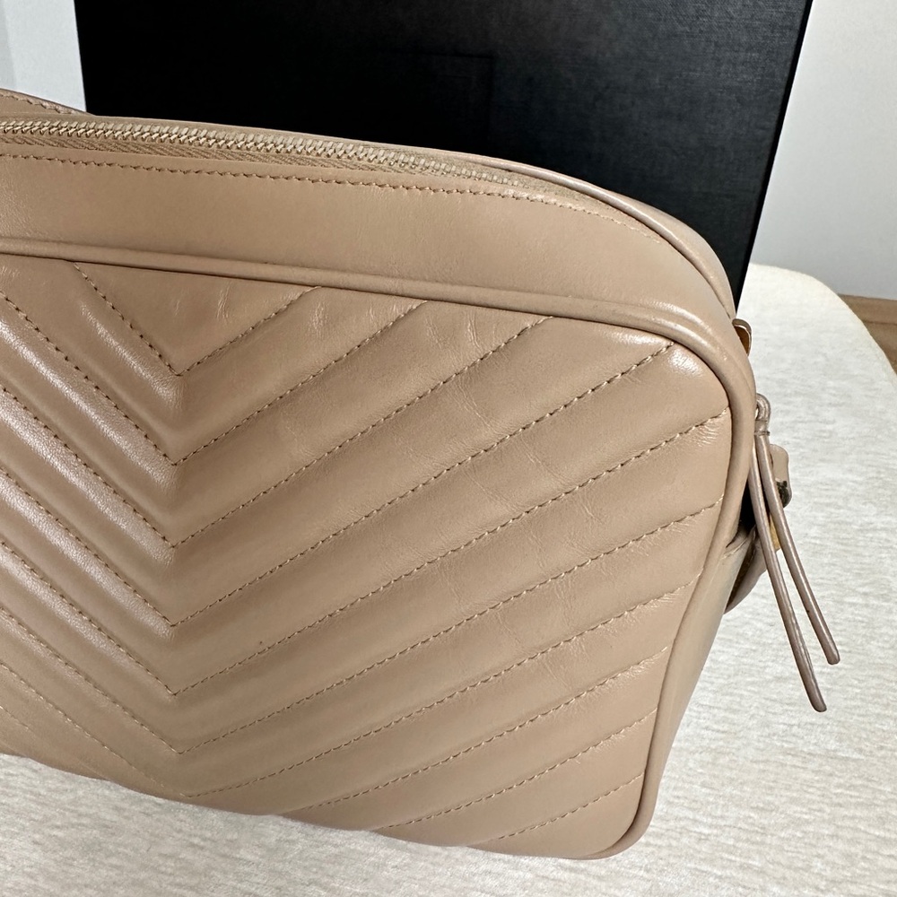 Lou Camera Bag in Quilted Leather - Picture 10 of 17